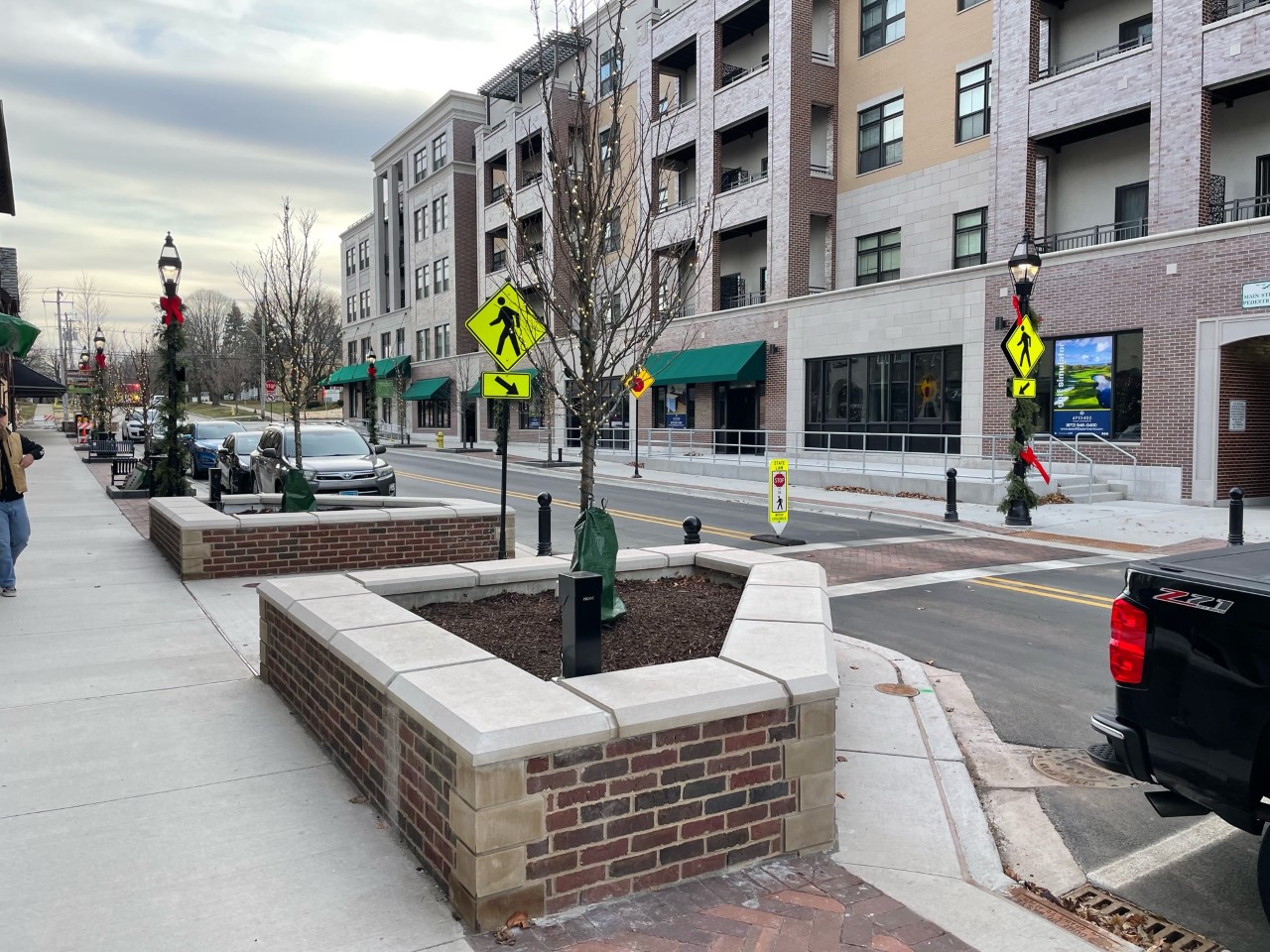 Downtown Glen Ellyn Streetscape